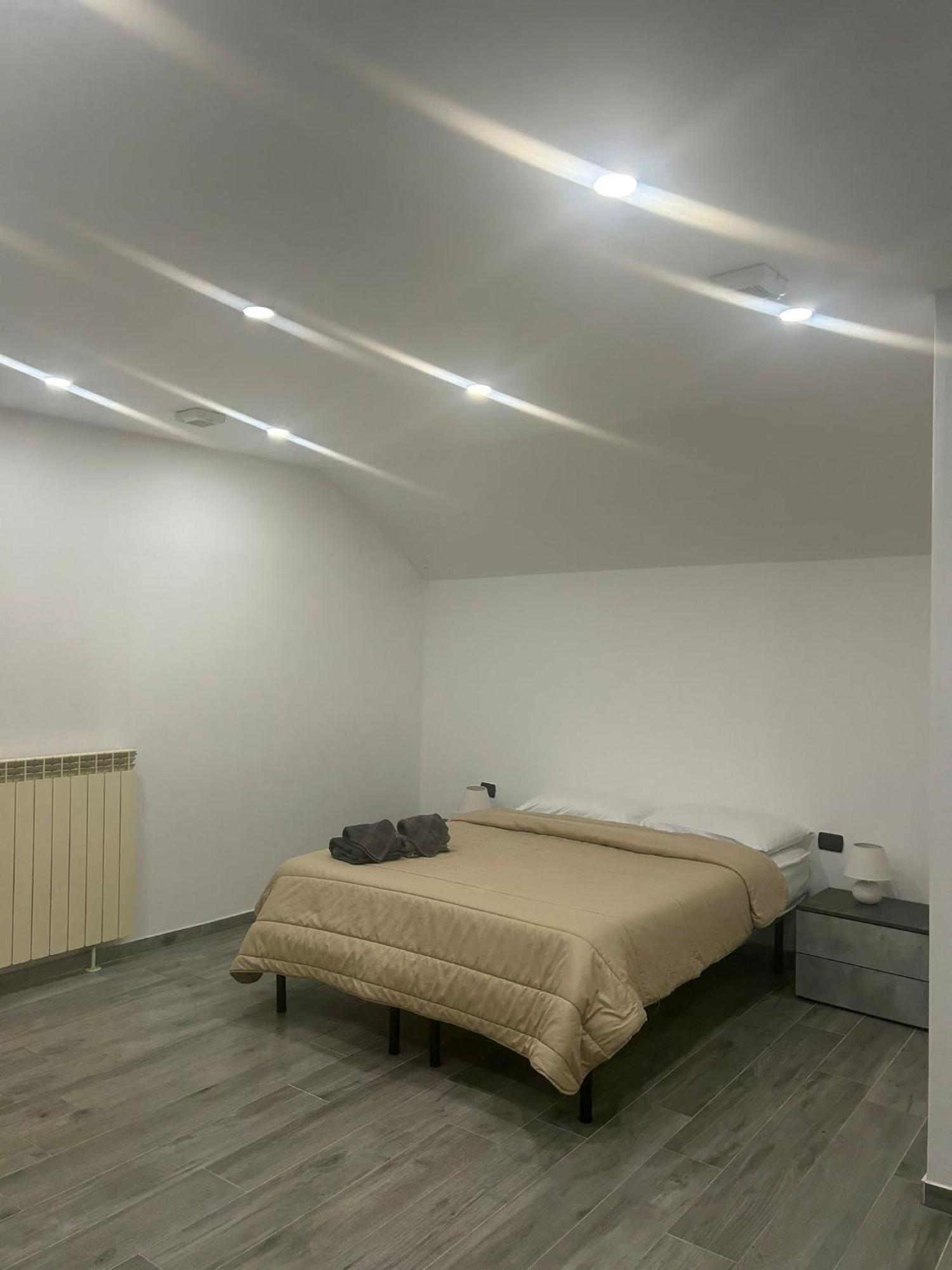 Or34 Sesto San Giovanni- Bright House -